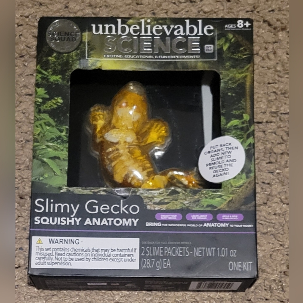 SCIENCE SQUAD Unbelievably Science Slimy Gecko Ages 8 +Up